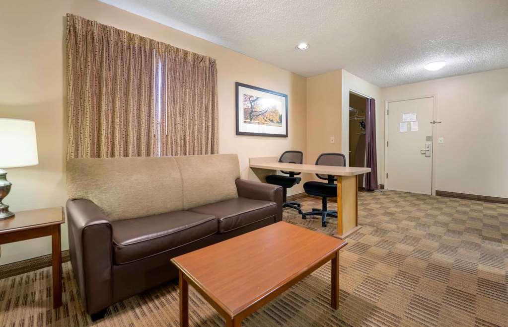 Extended Stay America Suites - Chicago - Lombard - Yorktown Center Oda fotoğraf