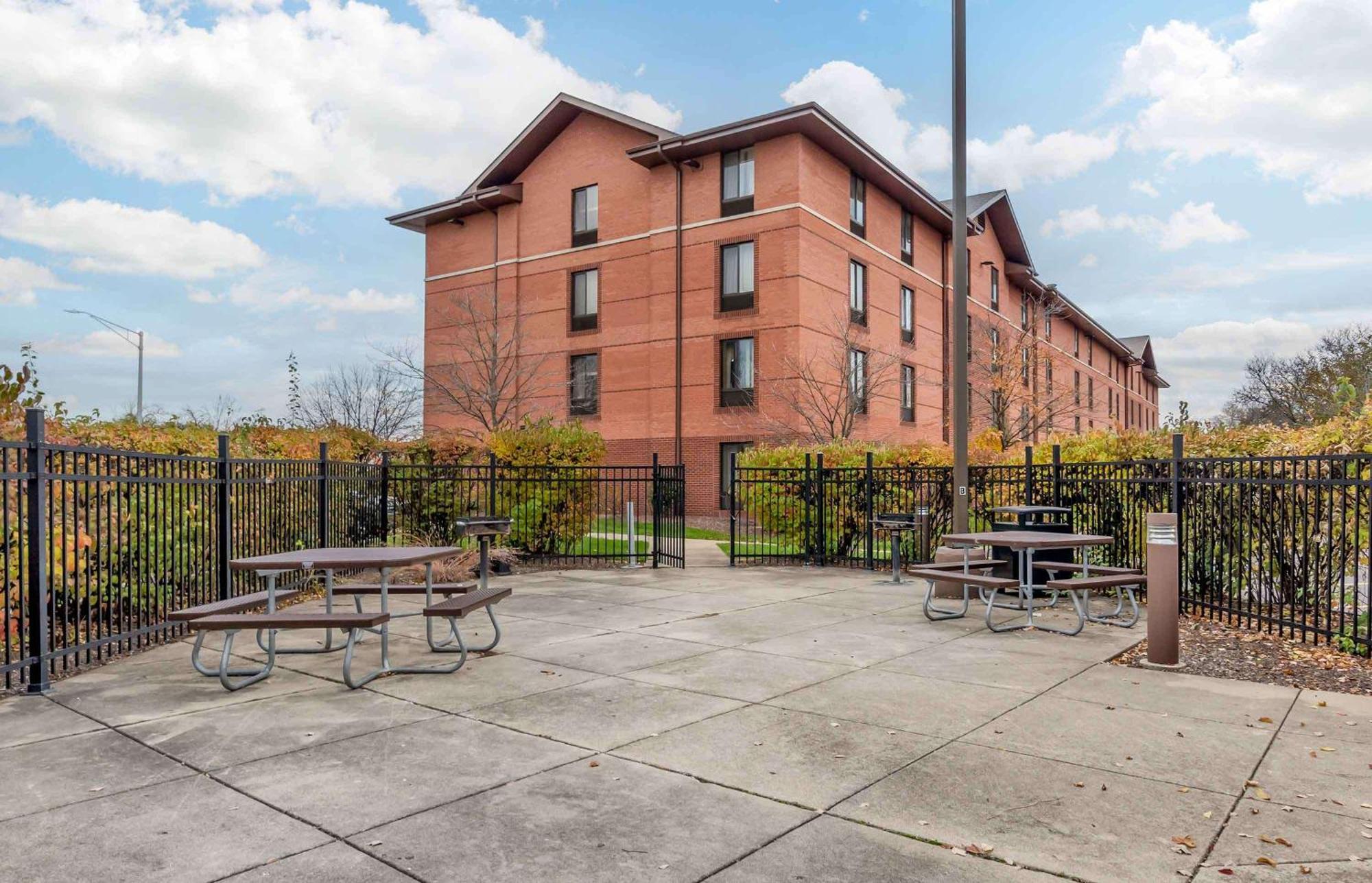 Extended Stay America Suites - Chicago - Lombard - Yorktown Center Dış mekan fotoğraf